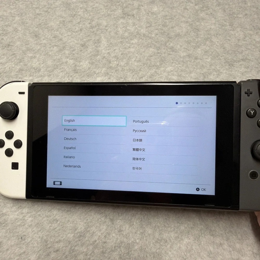 Nintendo Switch v2 Video Game Console Only HAC-001(-01) Black
